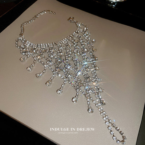 Silver Sparkling Diamond Bracelet for Women, Light Luxury Niche High-end Exquisite Accessory, 2025 New Hot Design Sense Jewelry
