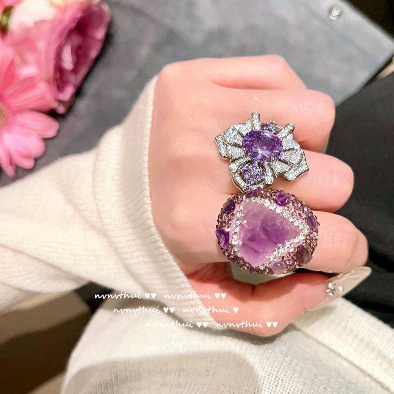 Flower with diamond zircon inlaid luxury ring light luxury Japanese and Korean niche design exaggerated full diamond ring