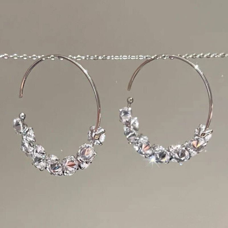 Cold wind foreign gas anti-allergic rhinestone large earrings niche design crystal circle earrings Internet celebrities