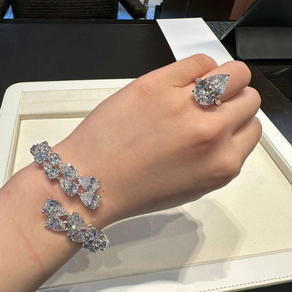Rhinestone Zircon Butterfly Ring for Women, Niche Design, Fashionable Open Finger Ring, Unique New Exquisite Ring, Internet Celebrity