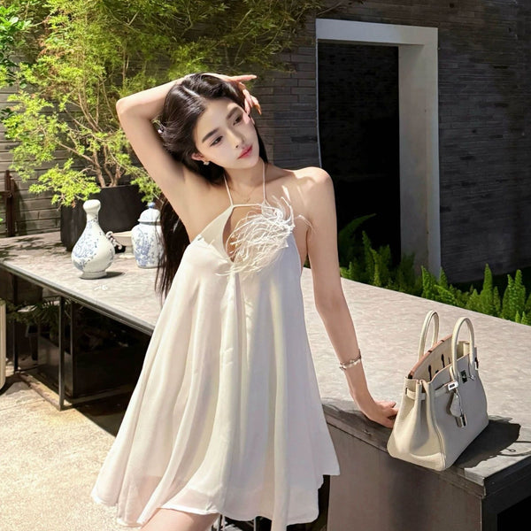 Pure Desire Sexy Hot Girl Feather Strap Dress Summer Beach Vacation Slimming Beach Elegant Noble Lady Bodycon Short Dress