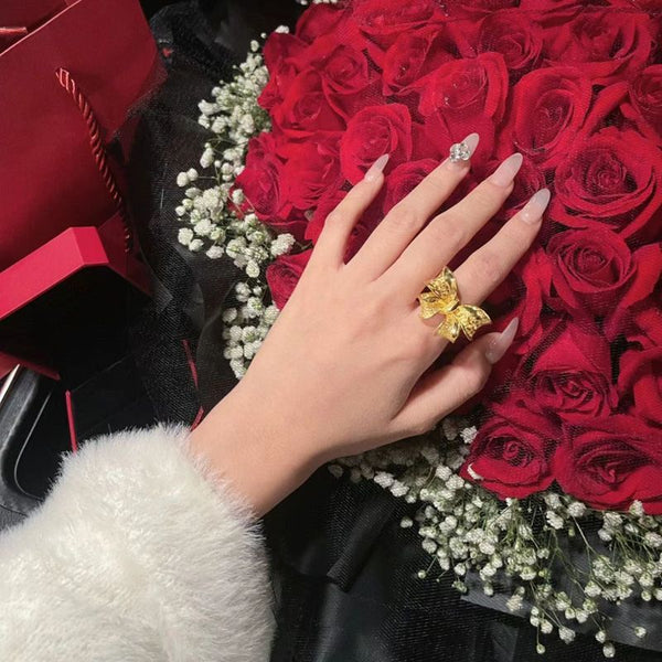 Pure desire, high-end bow, golden ring, princess engagement, Valentine's Day recommended opening, extravagant thousand gold wind ring