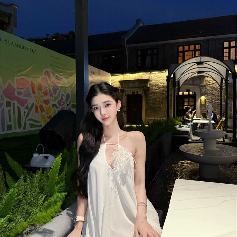 Pure Desire Sexy Hot Girl Feather Strap Dress Summer Beach Vacation Slimming Beach Elegant Noble Lady Bodycon Short Dress