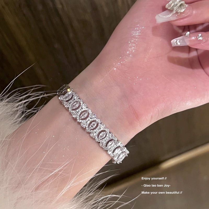 Full diamond bracelet silver flash gorgeous bracelet texture light luxury stacking suit simple and versatile