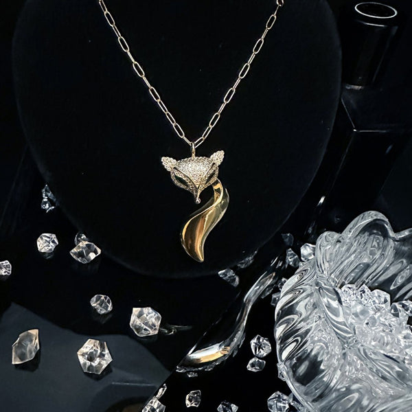 Fashion necklace, trendy accessories, personalized fox pendant, collarbone chain