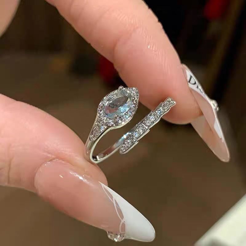 Explosive flash snake full diamond ring natal year snake ring high sense light luxury temperament ring index finger ring female open ring