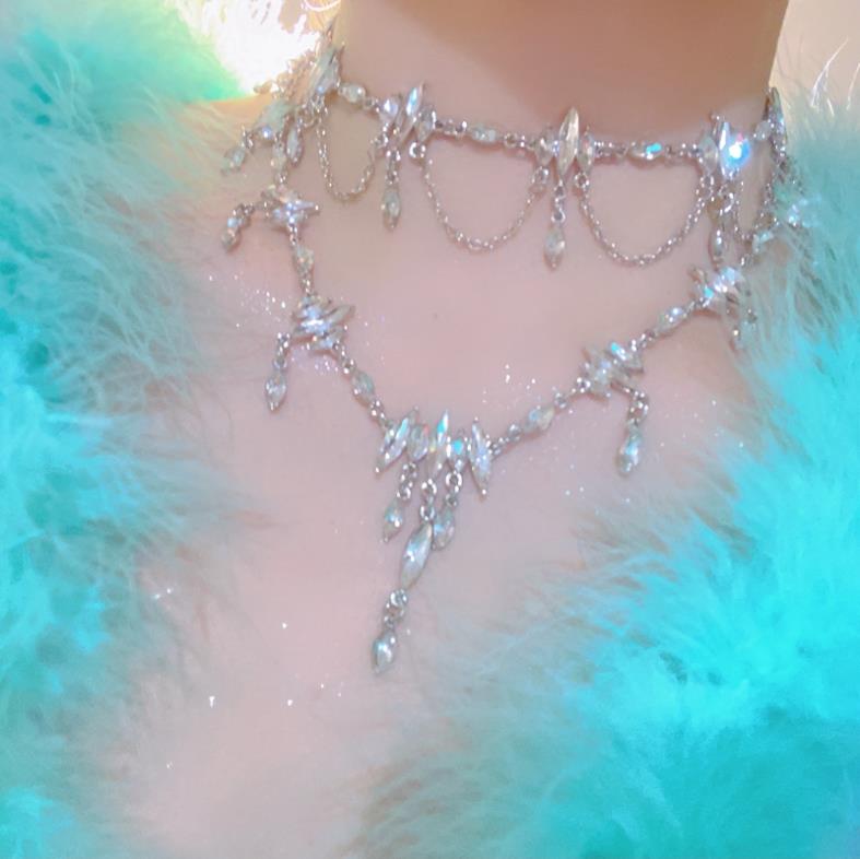 Qingshui Lingzi - Super Fairy Temperament Niche Full Diamond Tassel Design Sense Choker Necklace Party Dress Accessories for Women