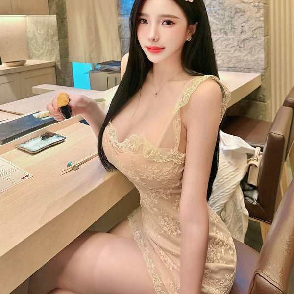 Pure Desire Style Sexy Hot Girl Lace Patchwork Design Small Flutter Sleeve Dress Slim Fit Bodycon Short Dress for Women