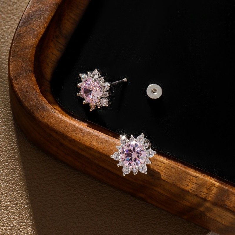 Snowflake ear studs, cochlear implants, non removable, exquisite and versatile earrings for commuting