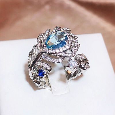 Blue feather ring, open zircon adjustment fading, high-end niche design, light luxury retro high-value ring.