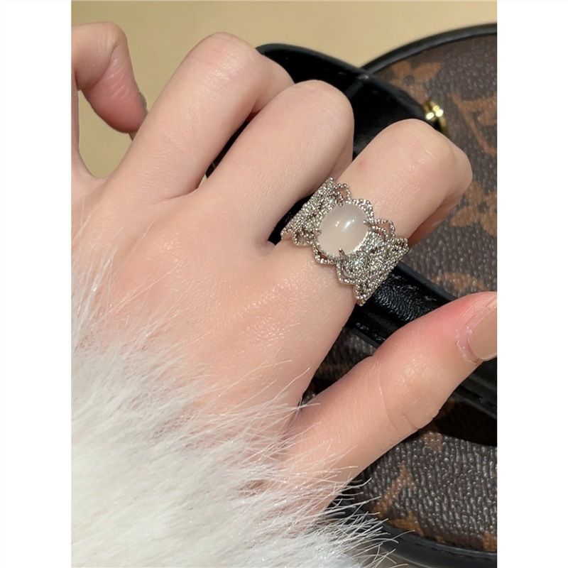 French f simulation white chalcedony jade ring femininity luxury exquisite high sense light luxury index finger ring