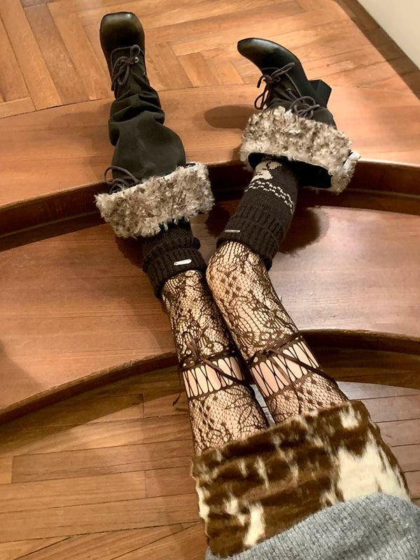 Fashion niche design Dongdaemun same cartoon autumn and winter knitted socks cover long tube thickened warm leg cover