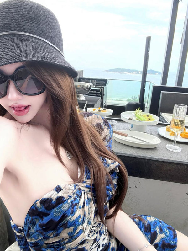 Pure desire, sexy, spicy girl, contrasting color print, slanted neck, single shoulder dress, French light luxury, waist cinched beach vacation bag, hip skirt