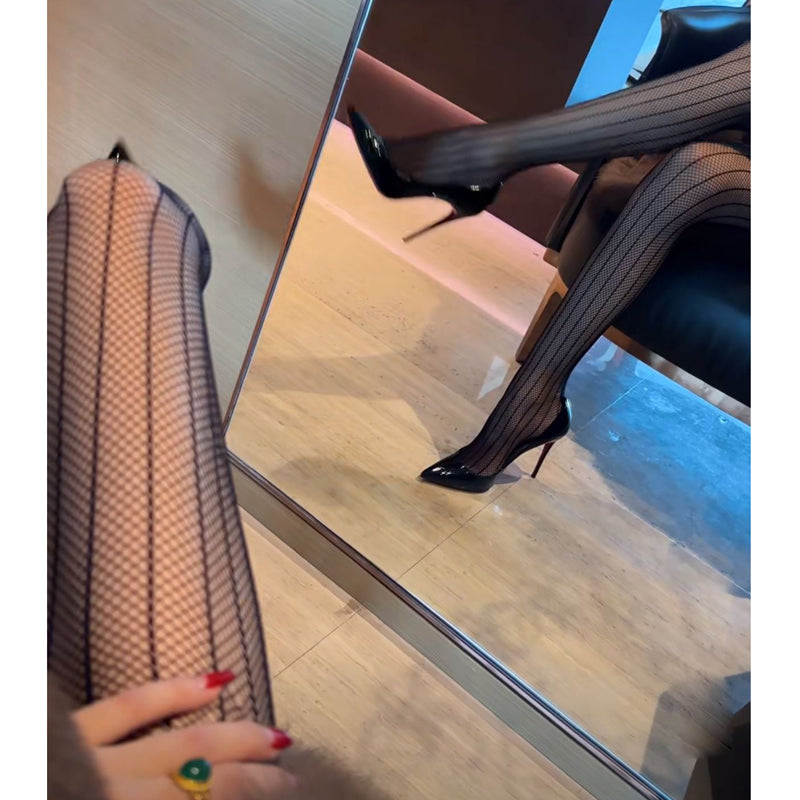 Hot girl sexy striped leg shaping stockings Japanese soft girl jacquard retro mesh stockings black dopamine stockings