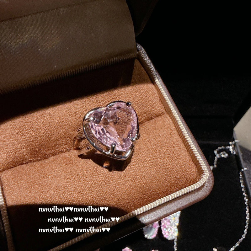Fish Lady Dazzling Color Pink Dai Butterfly Gem Necklace Rich and Charming