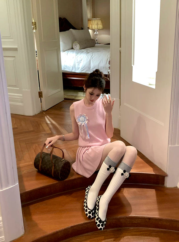 Fashion niche, design European small fragrant style bow non-removable camellia calf socks medium tube socks