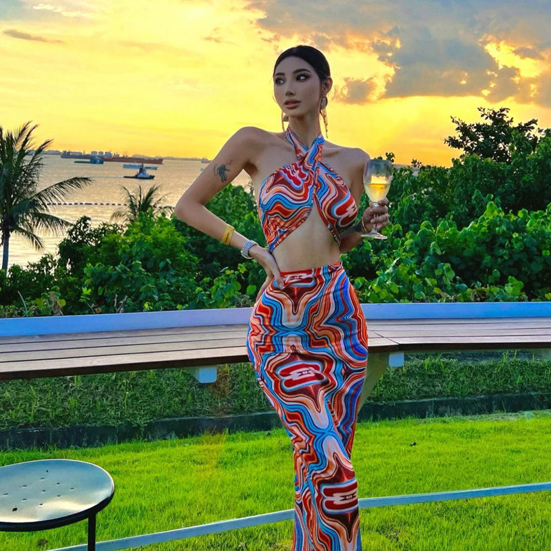 Niche design Sexy Spice Girl temperament neck holiday neck long dress printed backless dress summer suit women