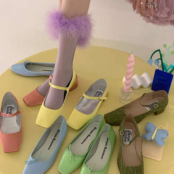 Fashion original design, spring socks Aurora fluffy socks medium tube socks sweet girl college style white