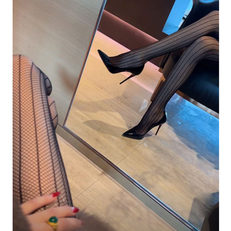 Hot girl sexy striped leg shaping stockings Japanese soft girl jacquard retro mesh stockings black dopamine stockings