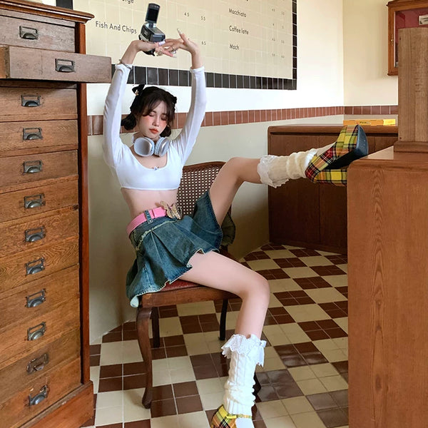 Fashion niche bow rhinestone small fragrant lace twist socks Lolita cute elephant leg socks