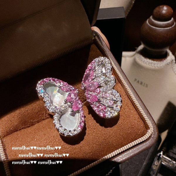 Fish Lady Dazzling Color Pink Dai Butterfly Gem Necklace Rich and Charming