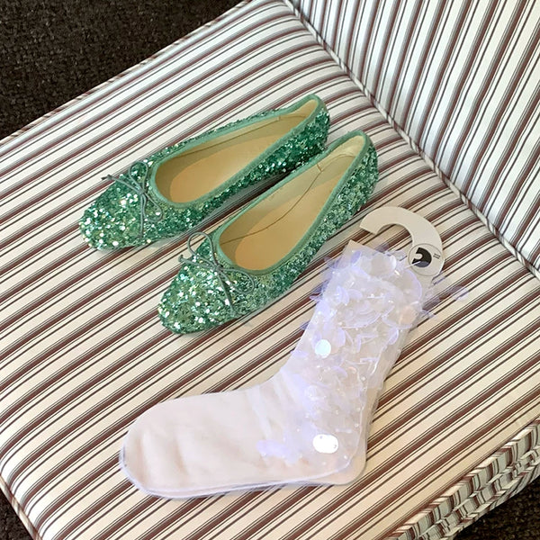 Fashion niche hand-sewn white sequined mesh magazine medium tube socks heavy industry calf socks ins blogger socks