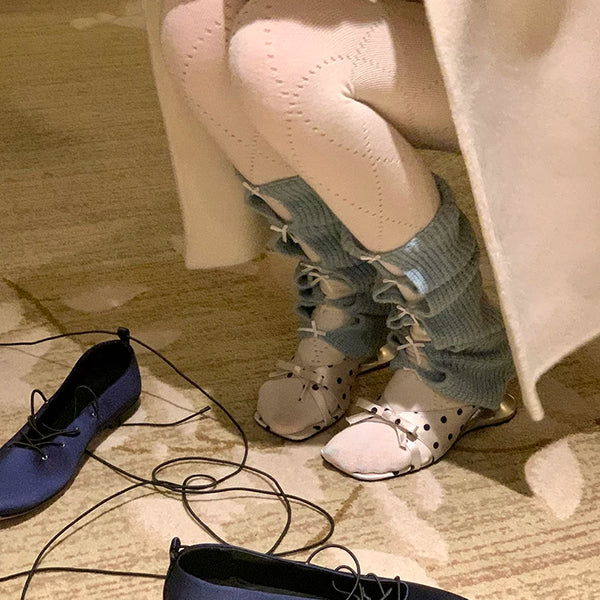 Fashion niche, white autumn and winter bow stacked socks women's knitted wool ballet open stacked calf cover