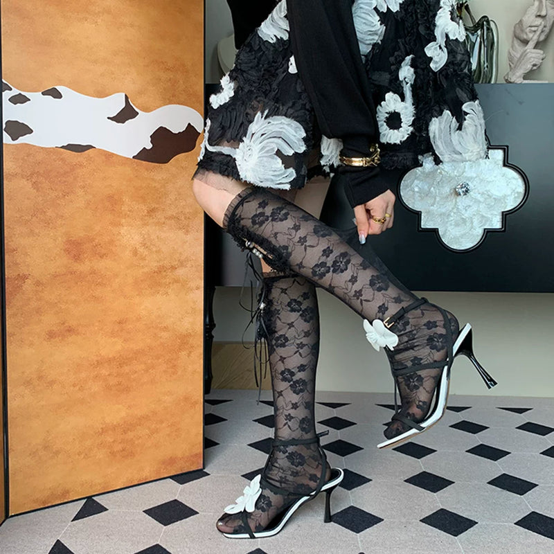 2025 autumn new French light luxury retro romantic elegant niche black pearl lace-up calf socks women DF