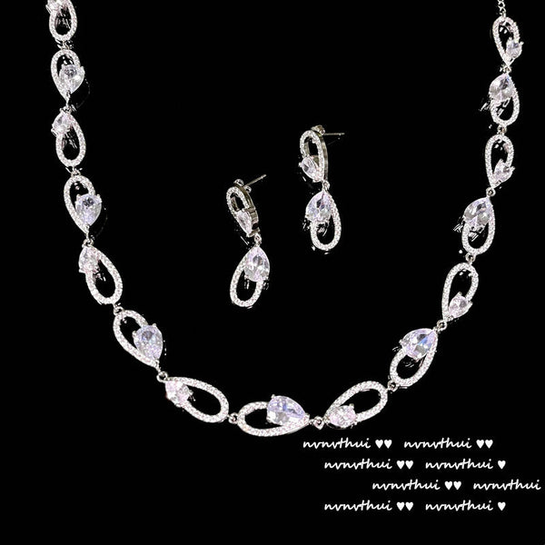 Sparkling Pin Water Drop Necklace Designer Tear Drop Earring Set