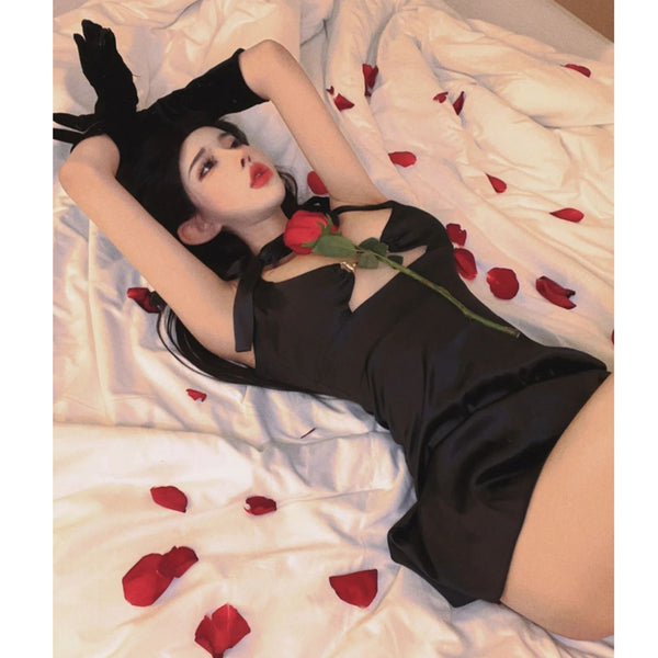 sexy satin high-end black C-section dress, spicy French princess style, pure desire short skirt