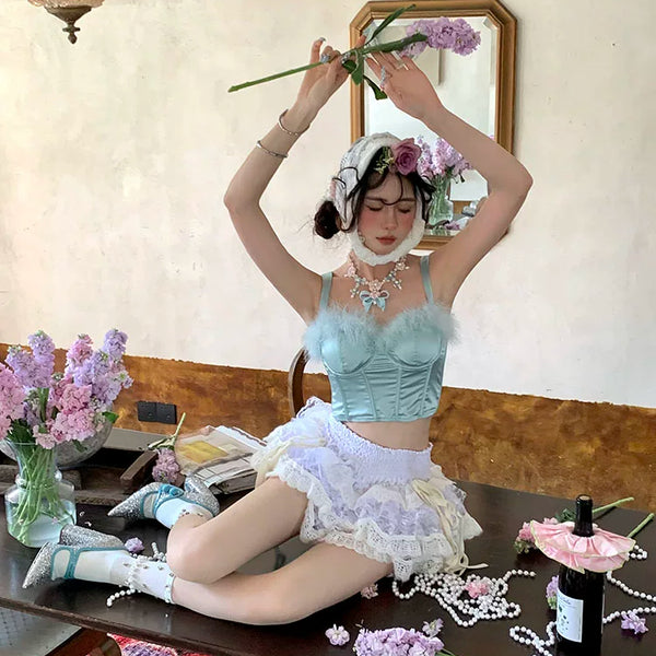 Fashion niche, handmade original luxury exaggerated rhinestone thin vertical strip ballet calf socks middle tube