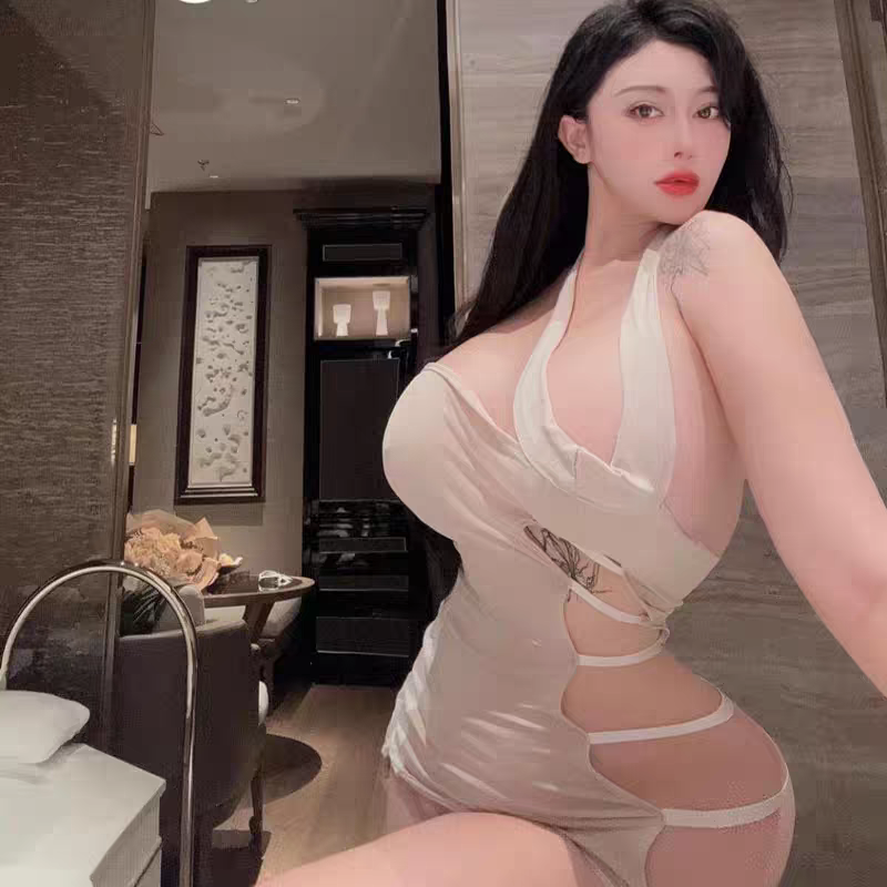 Spice girls sexy hollow neck big halter live streaming host temptation hip skirt pure color matching shoulder dress