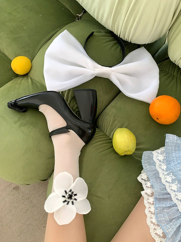 Fashion niche, hand-sewn pearl flower heavy industry short socks pearlescent glass socks thin pure desire wind white socks