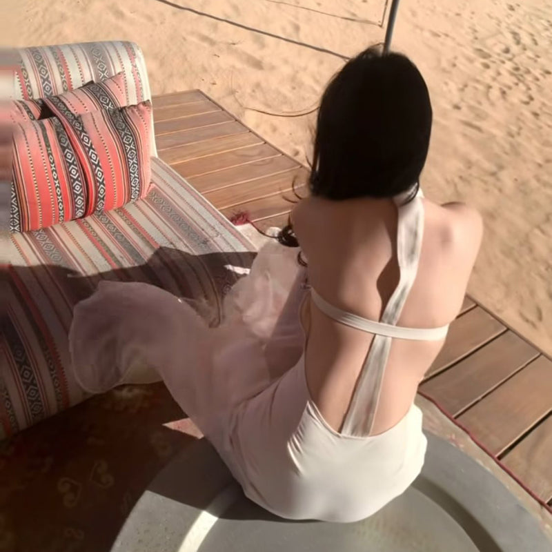 Pure desire, sexy, spicy girl, backless vacation, backless mesh, wrapped buttocks, suspender dress, socialite, queen, wrapped buttocks, long skirt