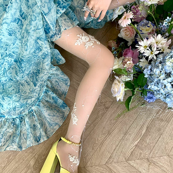 Fashion niche tassel three-dimensional sweet lace pearl handmade socks one-piece socks white bridal wire stockings