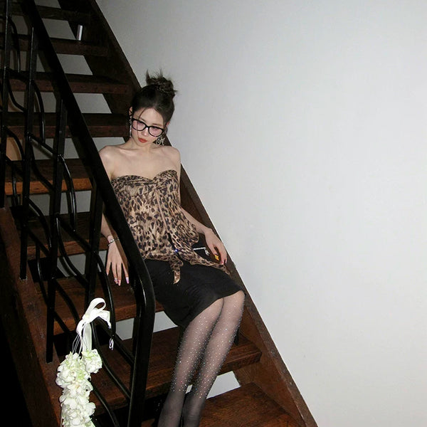 Fashion niche design ind super fire sexy buling custom flash diamond stockings women's bare leg socks