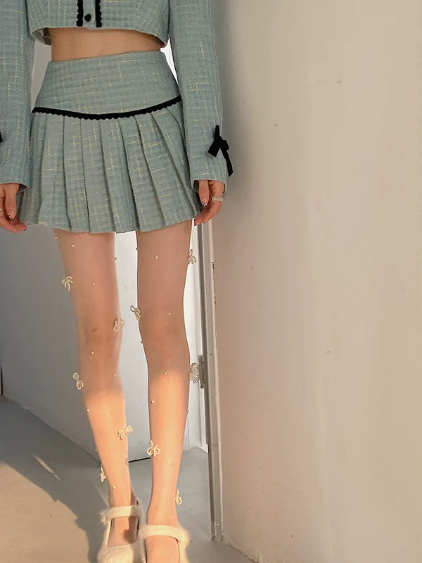 Fashion original niche design spring and autumn milk white hand-sewn pearl bow outer wear one-piece socks can be cut at will