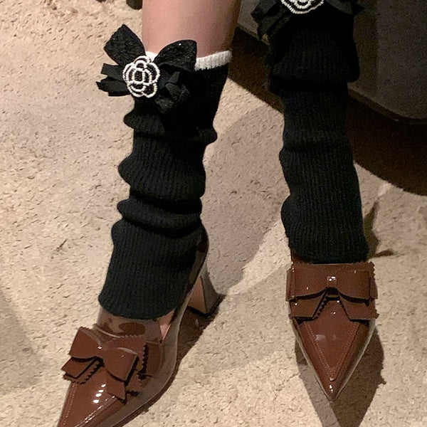 Fashion autumn and winter camellia small fragrance striped versatile European goods and knee socks cover female Internet celebrity blogger the same style