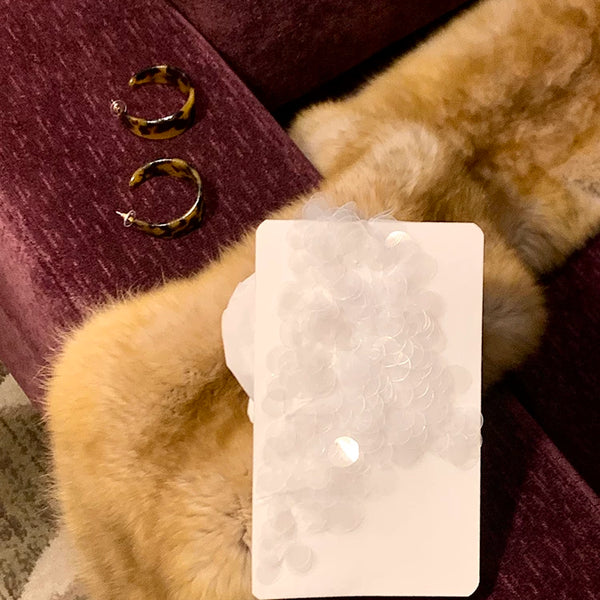 Fashion niche, autumn and winter hand-sewn mermaid sequins thin white creative stockings pantyhose