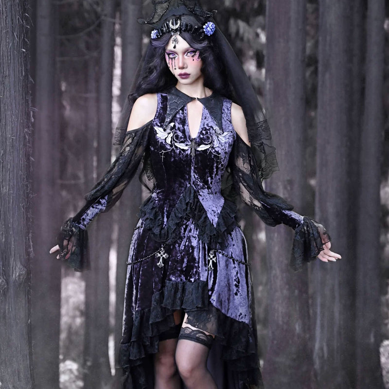 Luna Ritual Velvet Ambience Embroidery Tip Neck Lace Flared Sleeve Top Christmas