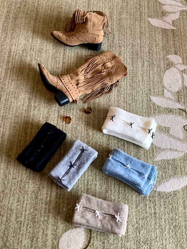 Fashion niche, white autumn and winter bow stacked socks women's knitted wool ballet open stacked calf cover