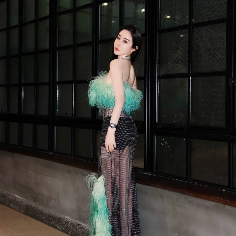 Mint blue-green haute couture heavy industry one-word collar rhinestone feathers ostrich hair tube top