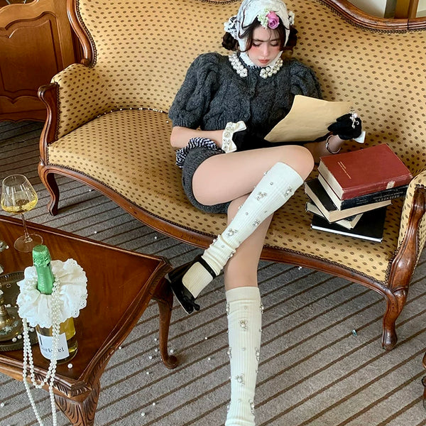 Fashion niche thickened wool tube socks vertical strip solid color rhinestone pearl catwalk models autumn and winter