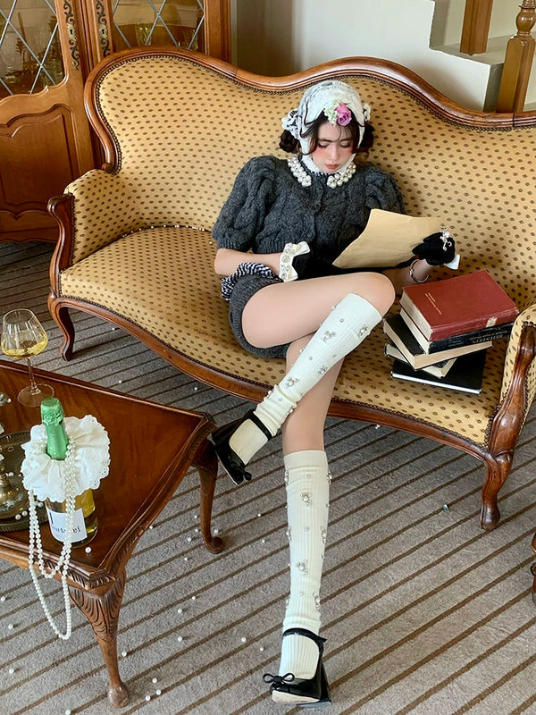 Fashion niche thickened wool tube socks vertical strip solid color rhinestone pearl catwalk models autumn and winter