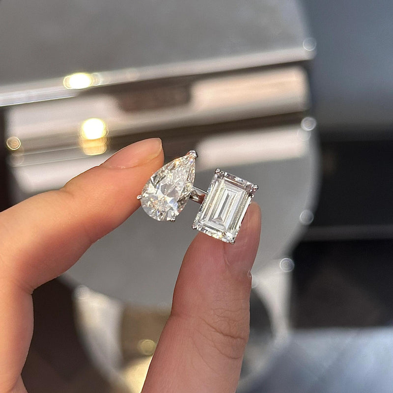 Twin stone pear shaped water droplet large sugar diamond ring with open mouth, niche design, light luxury European and American ring