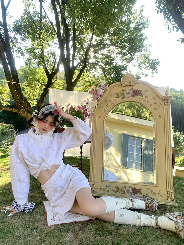 Fashion niche thickened wool tube socks vertical strip solid color rhinestone pearl catwalk models autumn and winter