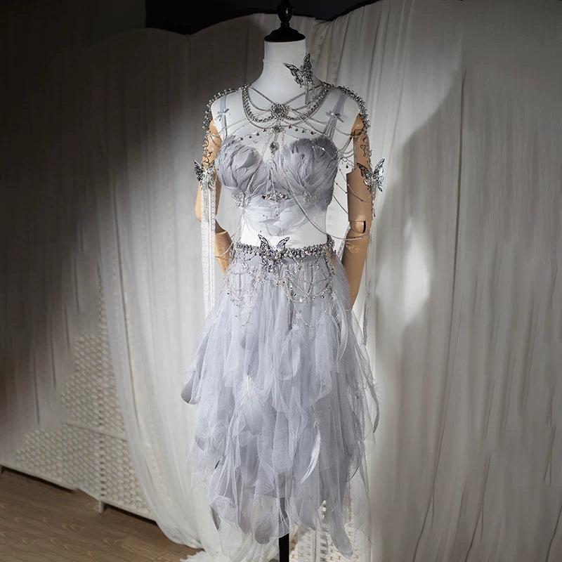 Electronic music festival european and american dj nightclub bar disco performance ds performance angel photo feather suit