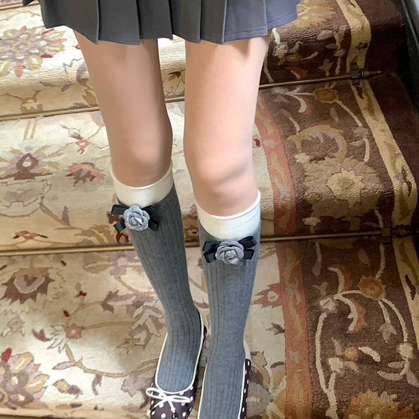 Fashion niche, design European small fragrant style bow non-removable camellia calf socks medium tube socks