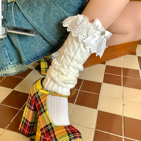 Fashion niche bow rhinestone small fragrant lace twist socks Lolita cute elephant leg socks