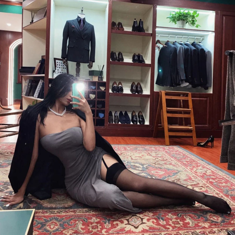 Spring and Autumn Celebrity Temperament Skinny Legs Sexy Garter Perspective Knee Socks Pantyhose Fashion Black Silk Women's Socks